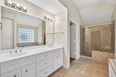 3730 Main Poplar Dr, Houston, TX 77025 - Photo 27