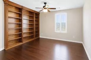 1305 Wilderness Pines Dr, Friendswood, TX 77546 - Photo 27