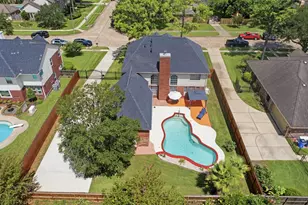 1305 Wilderness Pines Dr, Friendswood, TX 77546 - Photo 43