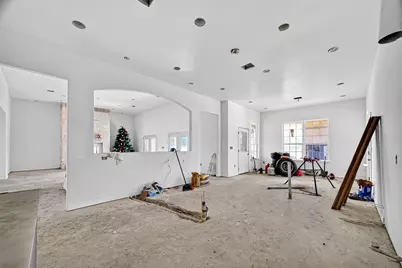 1013 Battlebell Road, Highlands, TX 77562 - Photo 11
