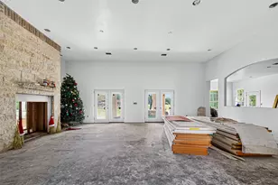 1013 Battlebell Rd, Highlands, TX 77562 - Photo 7