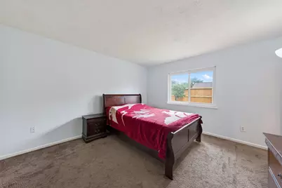 6447 W Fuqua Drive, Houston, TX 77489 - Photo 19