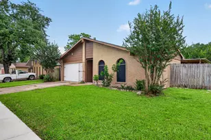 6447 W Fuqua Dr, Houston, TX 77489 - Photo 27