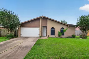 6447 W Fuqua Dr, Houston, TX 77489 - Photo 1