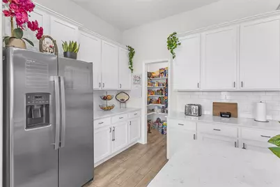 1140 Canuela Way, Justin, TX 76247 - Photo 11