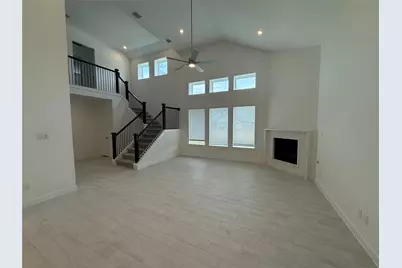 8715 Mallow Rose Way, Rosharon, TX 77583 - Photo 3