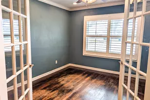 1734 Knightwick Dr, Houston, TX 77008 - Photo 5