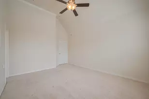 10004 Spring Shadows Park Cir, Houston, TX 77080 - Photo 37