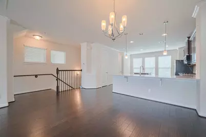 10004 Spring Shadows Park Circle, Houston, TX 77080 - Photo 9