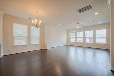 10004 Spring Shadows Park Circle, Houston, TX 77080 - Photo 7