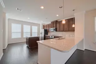 10004 Spring Shadows Park Cir, Houston, TX 77080 - Photo 15