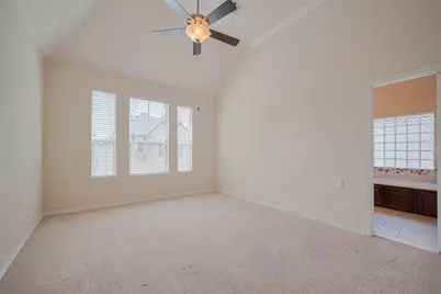 10004 Spring Shadows Park Circle, Houston, TX 77080 - Photo 35