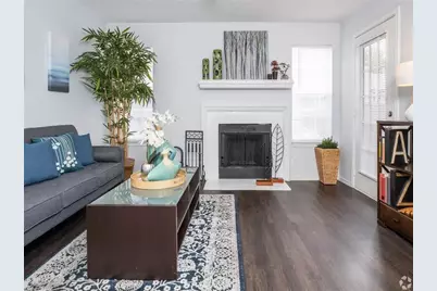 7610 Cameron Rd #2058, Austin, TX 78752 - Photo 9