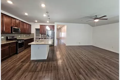 2111 Levant Lane, Baytown, TX 77523 - Photo 21