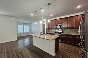 2111 Levant Ln, Baytown, TX 77523 - Photo 11