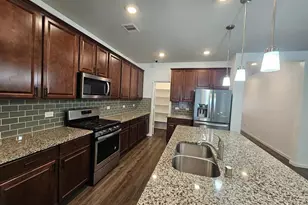 2111 Levant Ln, Baytown, TX 77523 - Photo 17