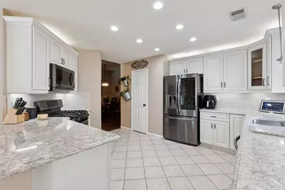 16322 Mango Ridge Court, Humble, TX 77396 - Photo 11