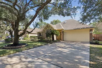 16322 Mango Ridge Court, Humble, TX 77396 - Photo 17