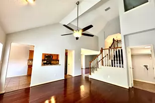 12935 Stratford Mill Ln, Sugar Land, TX 77498 - Photo 9