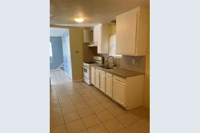 1204 7th Avenue N, Texas City, TX 77590 - Photo 5
