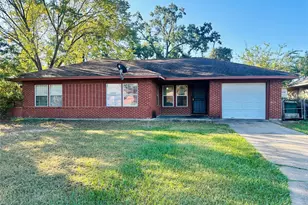 9314 Woodlyn Rd, Houston, TX 77078 - Photo 3