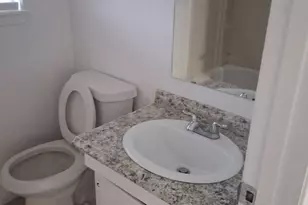 6823 Castleview Ln, Houston, TX 77489 - Photo 11