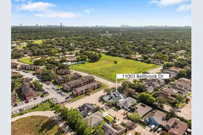 11003 Bellbrook Drive, Houston, TX 77096 - Photo 35