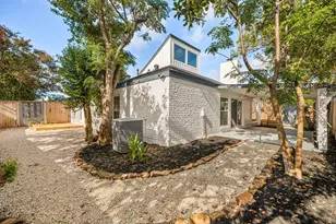 11003 Bellbrook Dr, Houston, TX 77096 - Photo 29