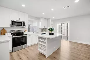 11003 Bellbrook Dr, Houston, TX 77096 - Photo 5
