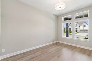 11834 Bush Tail Ct, Mont Belvieu, TX 77523 - Photo 15