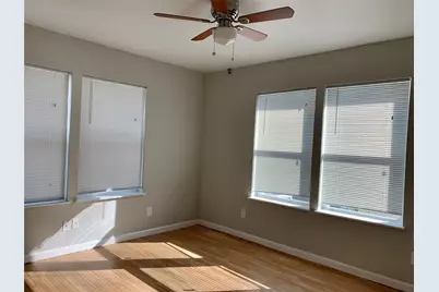 5026 Jefferson Street, Houston, TX 77023 - Photo 11