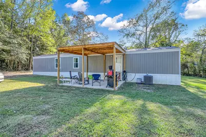 11085 Lois Lane, Montgomery, TX 77316 - Photo 17