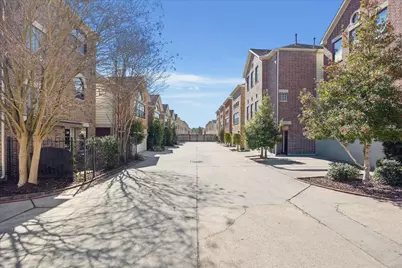 3643 Main Plaza Drive, Houston, TX 77025 - Photo 27