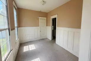 211 Morton Ave, Palacios, TX 77465 - Photo 7