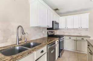 19226 Pinewood Mist Ln, Humble, TX 77346 - Photo 11
