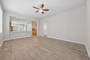 516 Shine Ct, Montgomery, TX 77316 - Photo 9