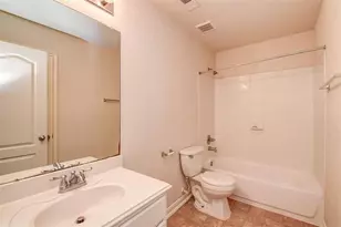 13163 Stratford Skies Ln, Houston, TX 77072 - Photo 25