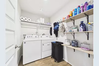 3919 Hawaiian Court, Baytown, TX 77521 - Photo 9