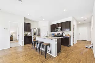 3919 Hawaiian Ct, Baytown, TX 77521 - Photo 13