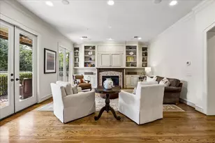 4037 Dumbarton St, Houston, TX 77025 - Photo 11