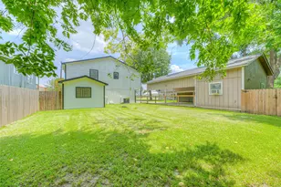 342 Governor Hogg Dr, Point Blank, TX 77364 - Photo 31