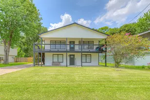 342 Governor Hogg Dr, Point Blank, TX 77364 - Photo 1