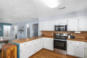 342 Governor Hogg Dr, Pointblank, TX 77364 - Photo 9