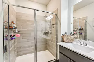 123 Buttonwood Ct, Conroe, TX 77318 - Photo 25