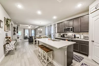 123 Buttonwood Court, Conroe, TX 77318 - Photo 11