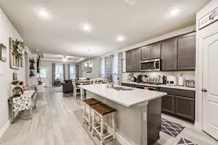 123 Buttonwood Ct, Conroe, TX 77318 - Photo 11