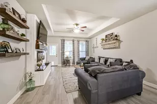 123 Buttonwood Ct, Conroe, TX 77318 - Photo 7