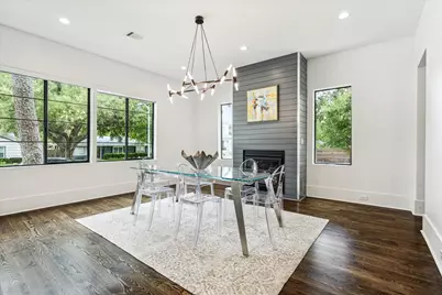 1010 Waltway Drive, Houston, TX 77008 - Photo 7