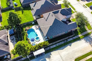 20103 Three Chutes Ln, Cypress, TX 77433 - Photo 47