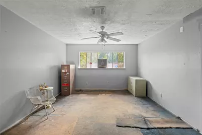 1219 Beechbend Drive, Missouri City, TX 77489 - Photo 9